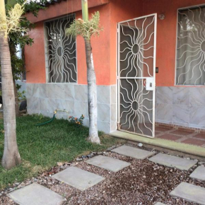Casa amueblada con jardín en Tezoyuca Morelos